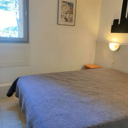 2 Pieces - 6 Personnes Ar070-019 * Argeles-sur-Mer