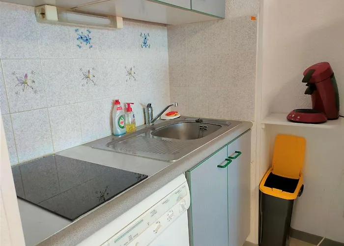 2 Pieces - 6 Personnes Ar070-019